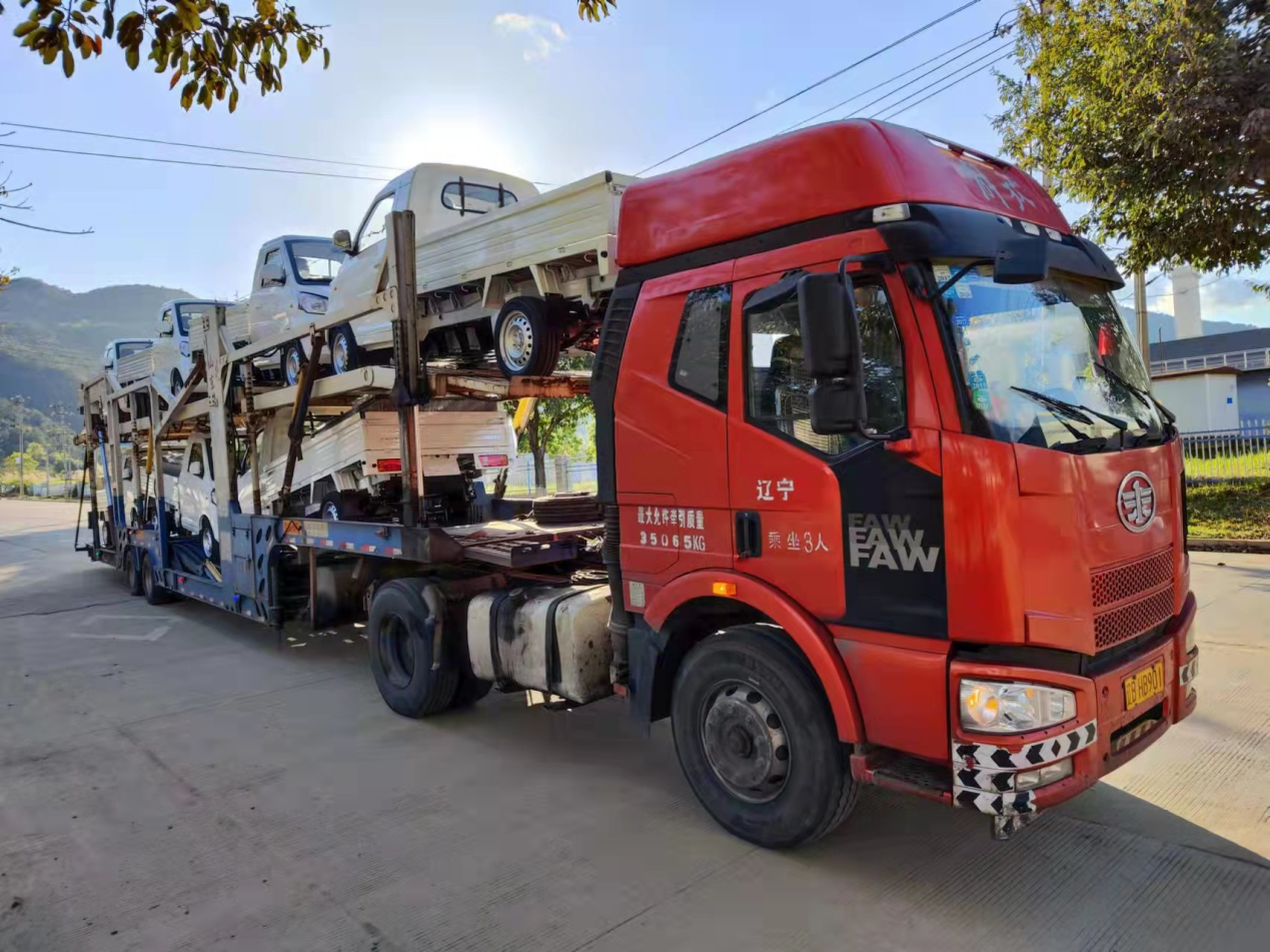 Premye chajman minitruck elektrik KEYTON N50 nan Kiba